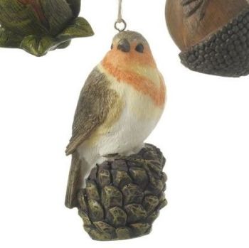 Gorgeous Robin Red Breast Bauble sitting on a Pinecone
