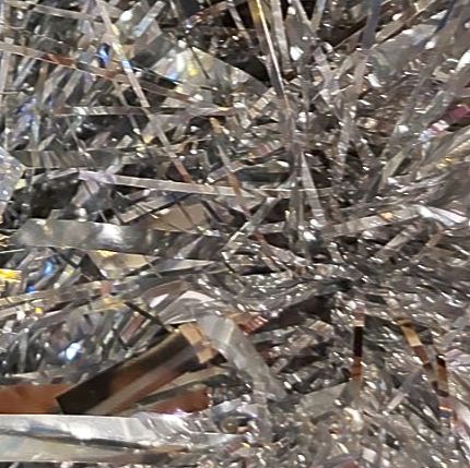 chunky / fine cut silver tinsel