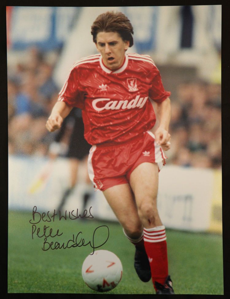Peter Beardsley Signed 12x16 Liverpool Photograph A
