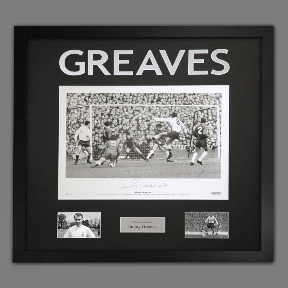 Jimmy Greaves Hand Signed A2 Spurs Football Photograph In a Framed Presenta