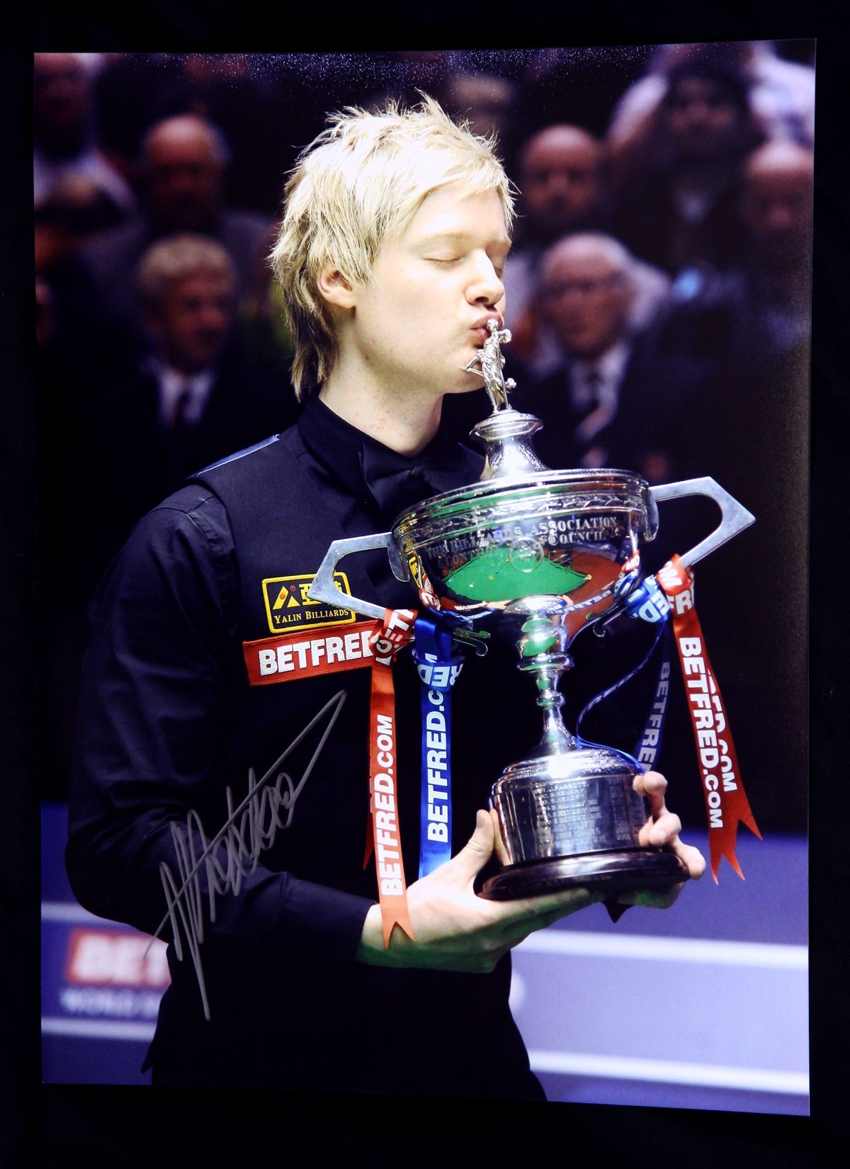 New Neil Robertson Signed 12x16 Snooker Photograph 