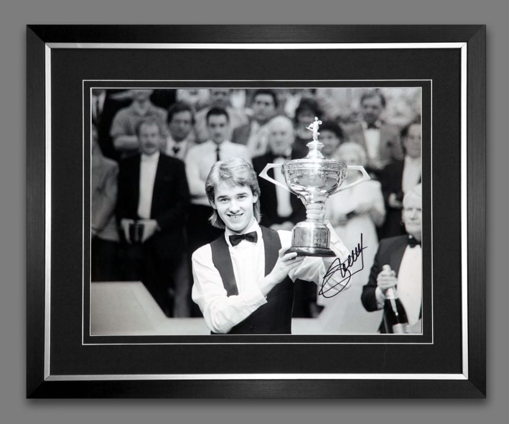 Stephen Hendry Signed And Framed Snooker  Black And White Photograph