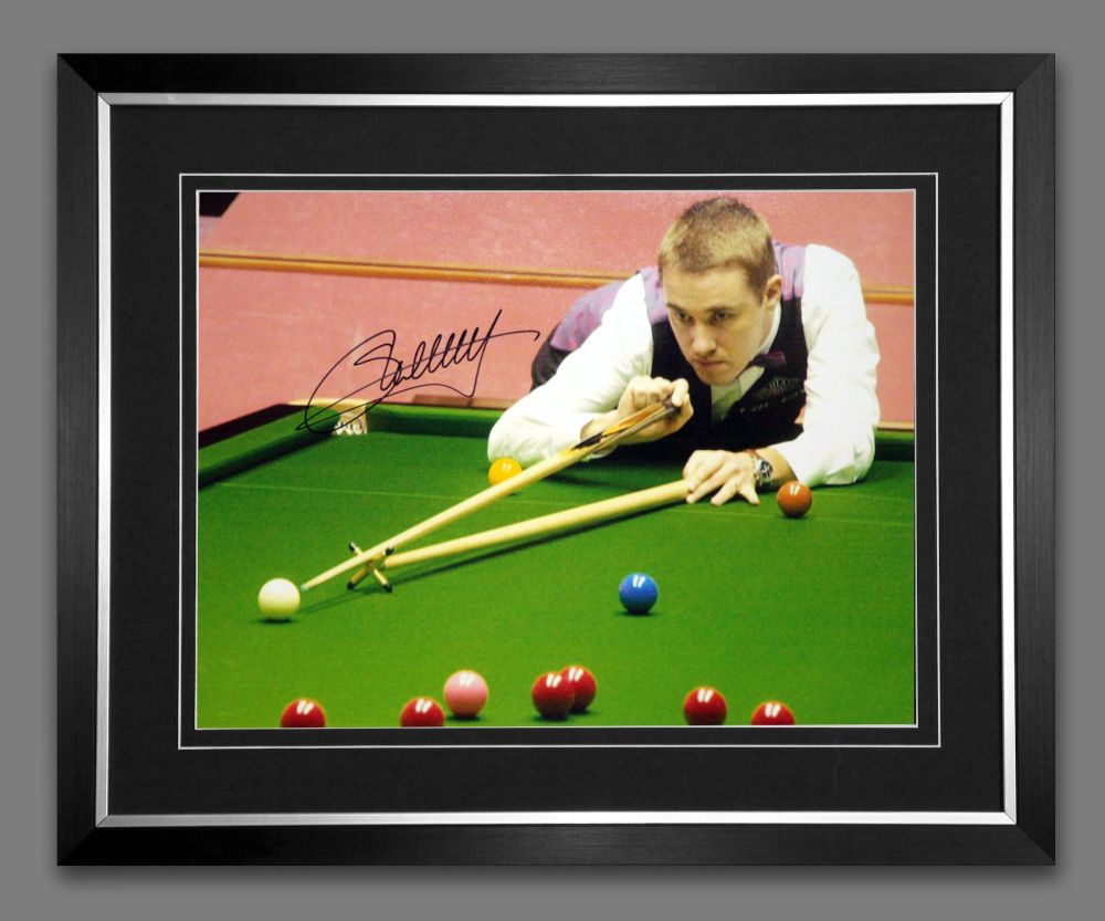 Stephen Hendry Signed And Framed Snooker Photograph : B