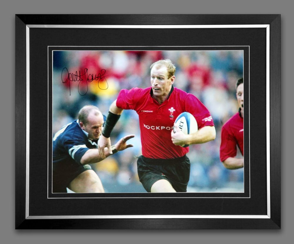 Gareth Thomas Hand Signed and Framed 12x16 Wales Rugby Photograph : D
