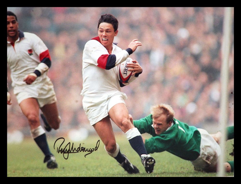 Rory Underwood Hand Signed  12x16 England Rugby Photograph : A