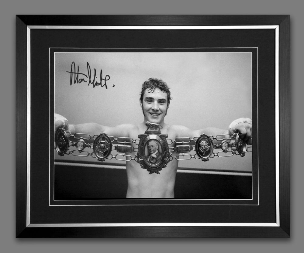 Alan Minter Hand Signed  And Framed 12x16 Boxing Photograph Lonsdale Belt