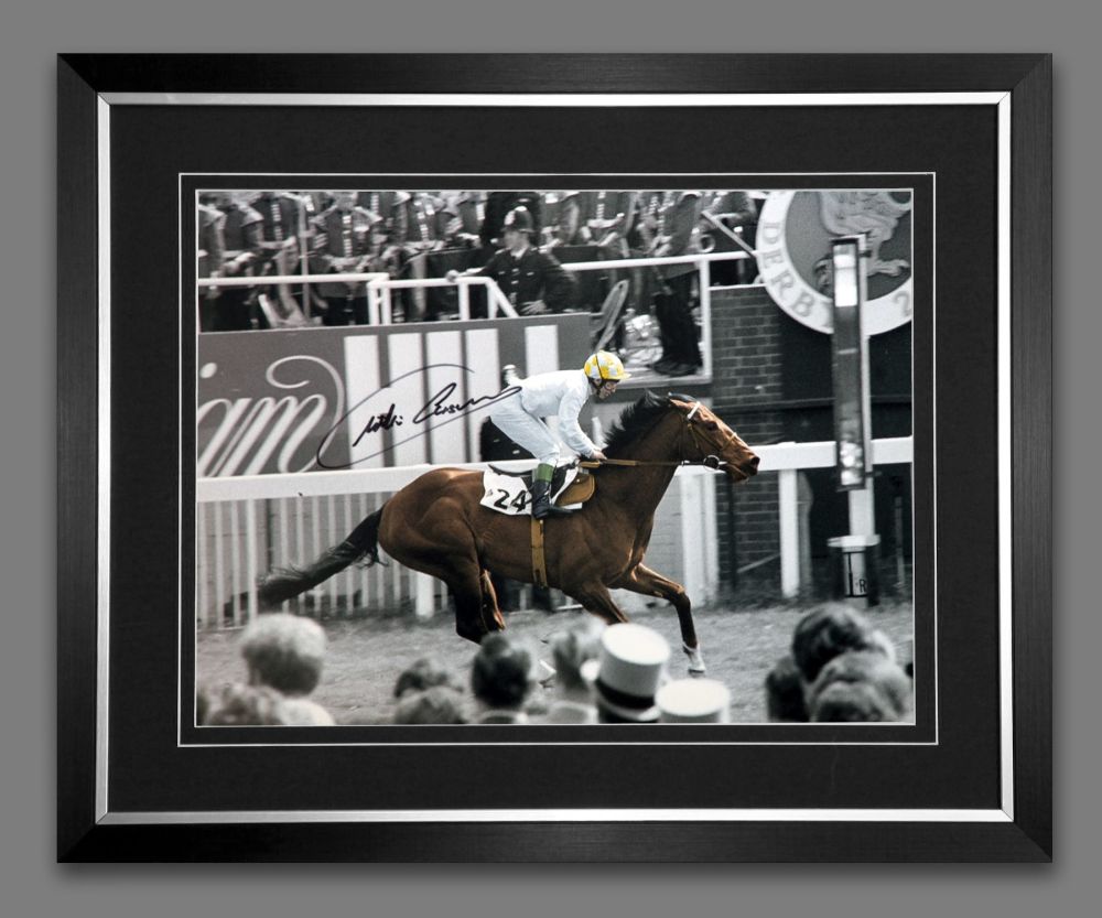 Willie Carson Signed And Framed Horse Racing  Photograph