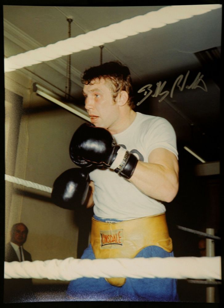 Billy Walker Boxing Signed 12x16 Photograph 