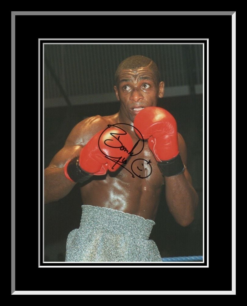 Herol Bomber Graham Signed AnD Framed 12x16 Boxing Photograph : B