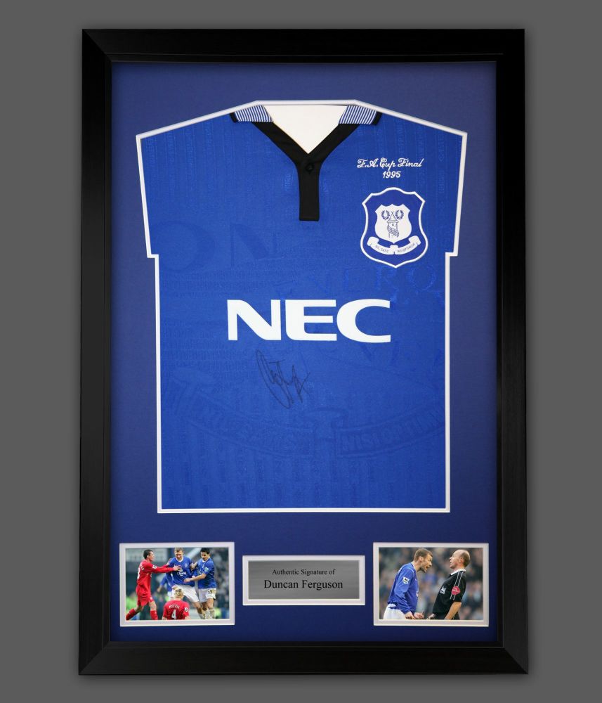 Duncan Ferguson Signed 1995 Everton Football Shirt In A Framed Presentation