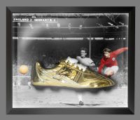   Geoff Hurst Hand Signed Gold Football Boot Presented In A Dome Frame : B