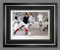 Archie Gemmill Scotland Hand Signed And Framed 12x16 Football Montage