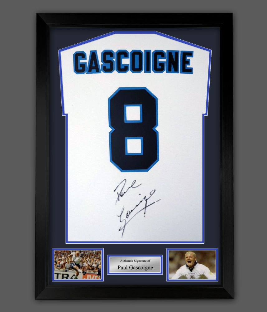    Paul Gascoigne  Hand Signed  White No 8 Player T-Shirt In A Framed Prese