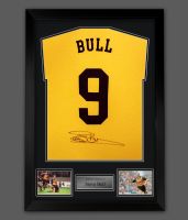 Steve Bull  Hand Signed  Gold Player T-Shirt In A Framed Presentation