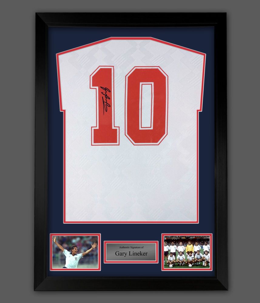 .  Gary Lineker Signed England  Football Shirt In A  Framed  Presentation :