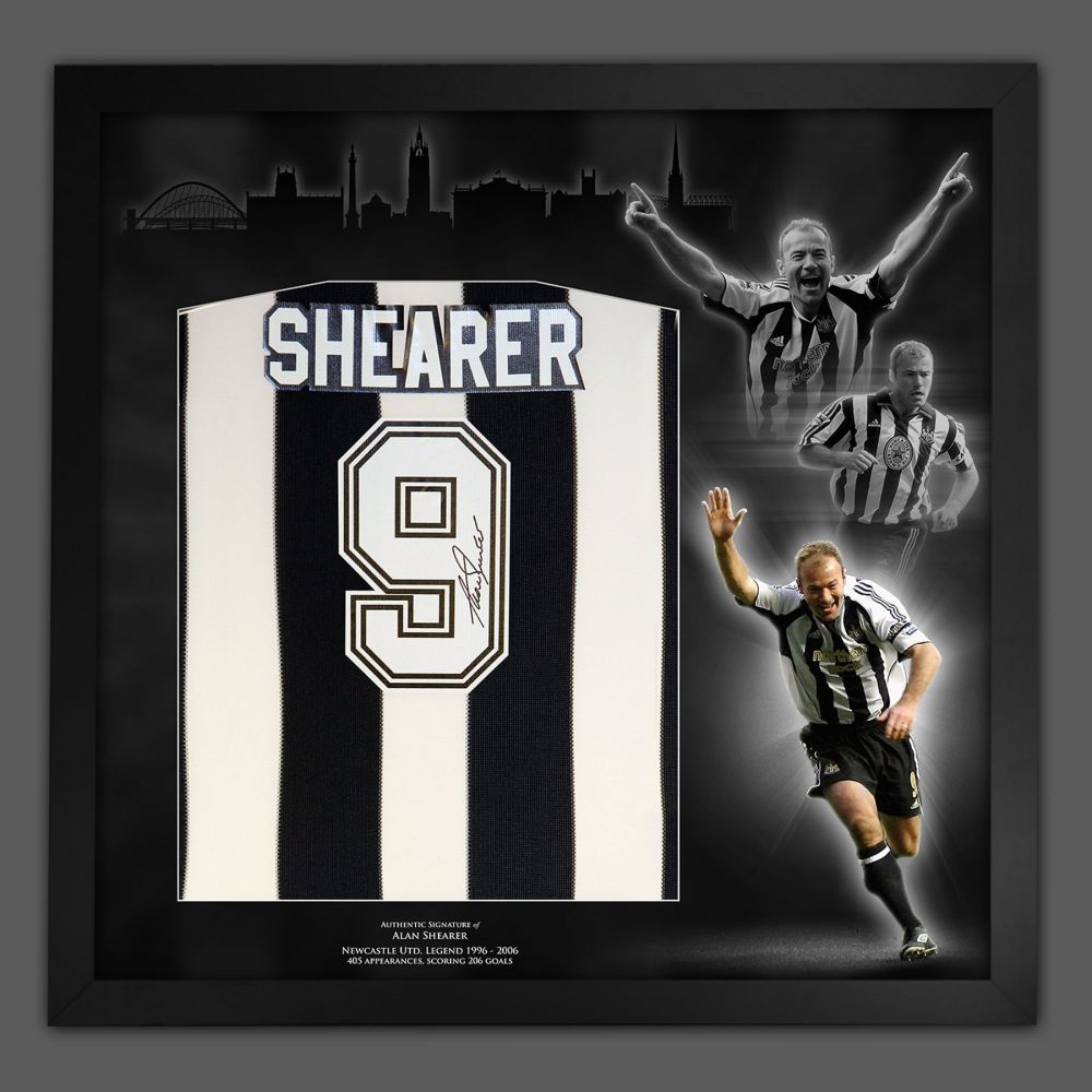.  Alan Shearer Back Signed Newcastle United Football Shirt In Framed Pictu