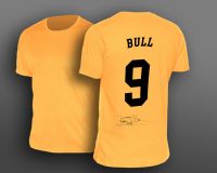 Steve Bull Hand Signed Gold No 9 Player T-Shirt.