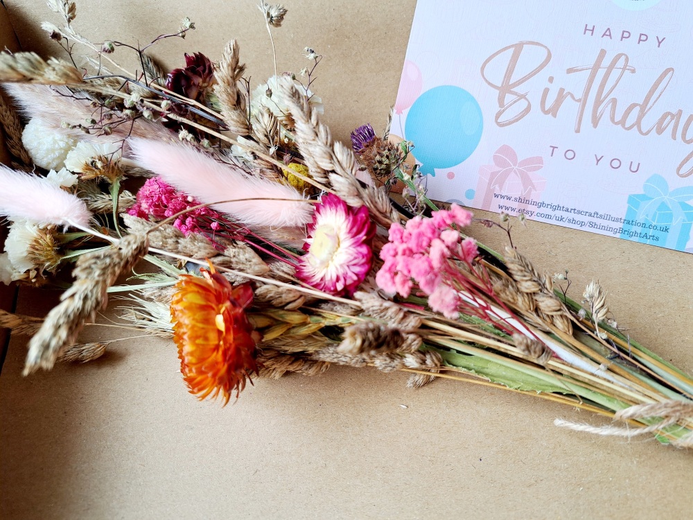 Letterbox Dried Flower Bouquet
