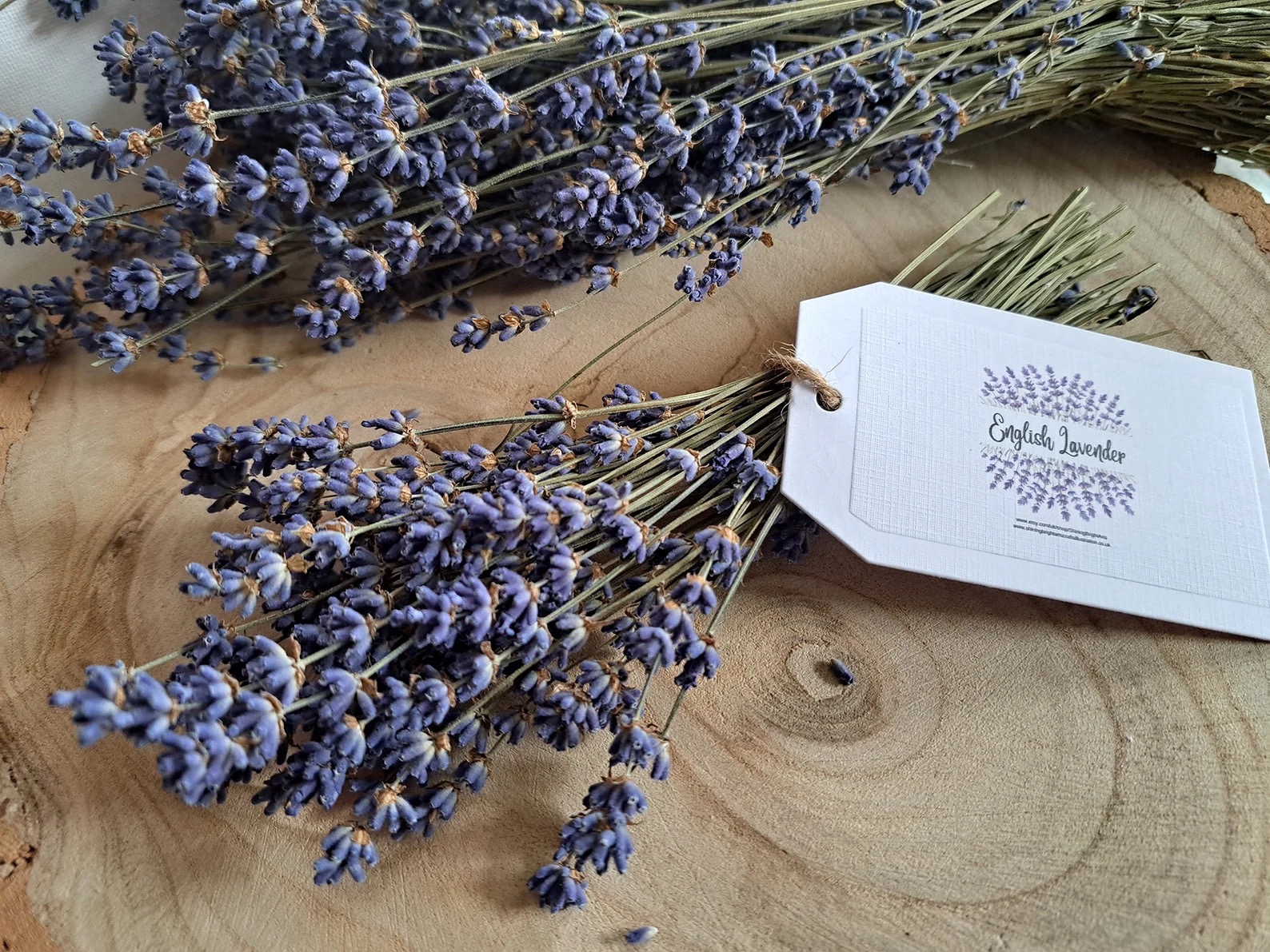 Small dried lavender bunches