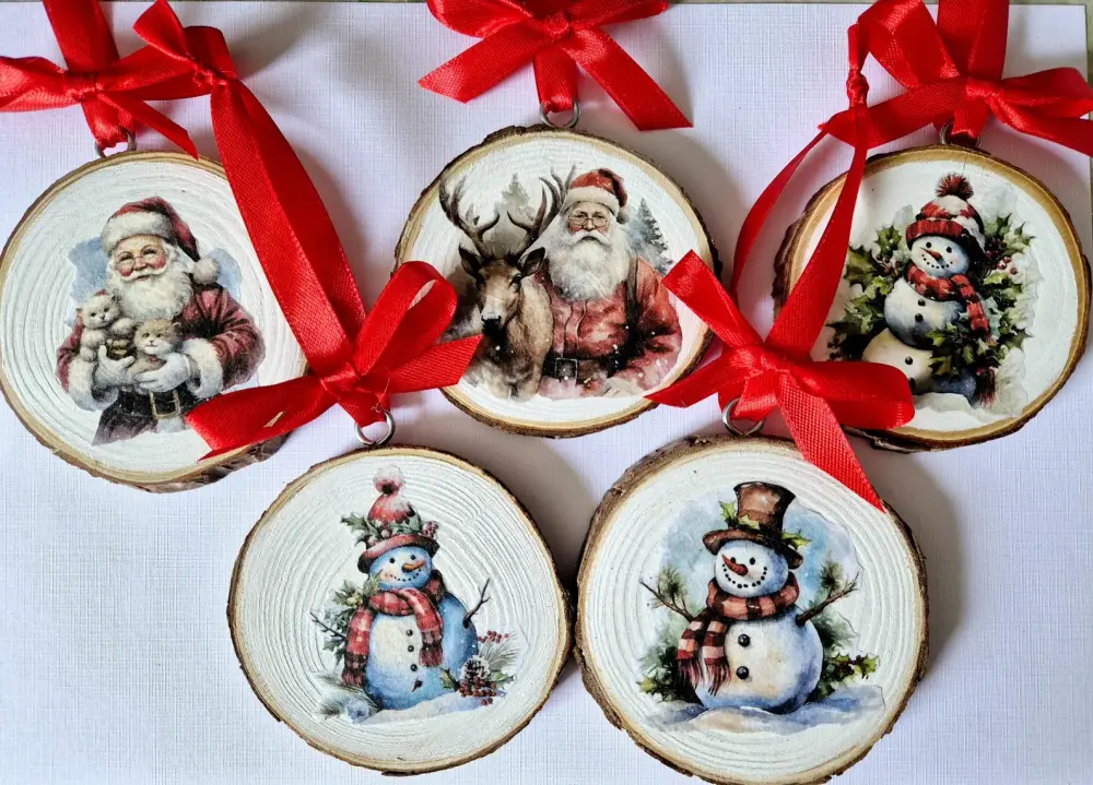 Christmas wooden slices
