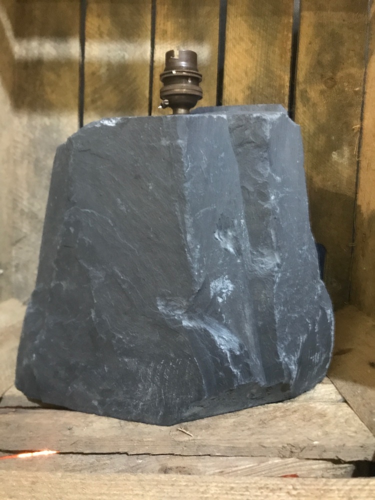 Grey natural Welsh slate lamp. 22cm high (ref2262)