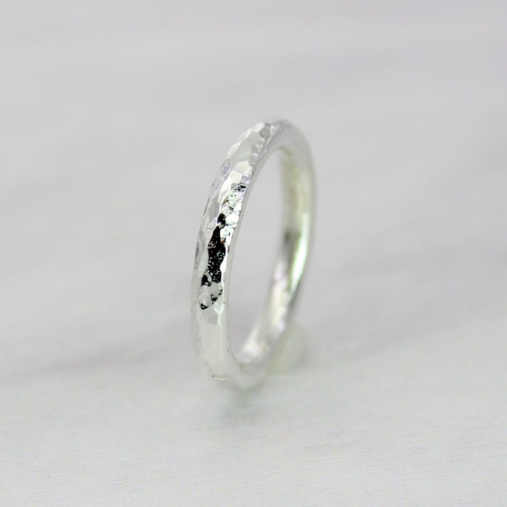 2mm Hammered Ring