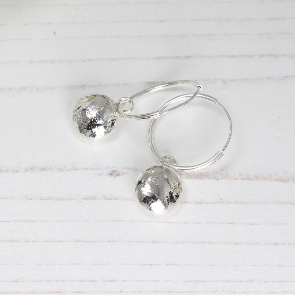 Nugget Earrings (light) on sleepers