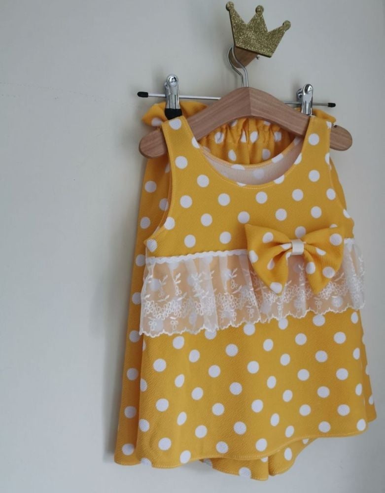 4/5Y - CULOTTES LOUNGE SET - GOLDEN YELLOW POLKA