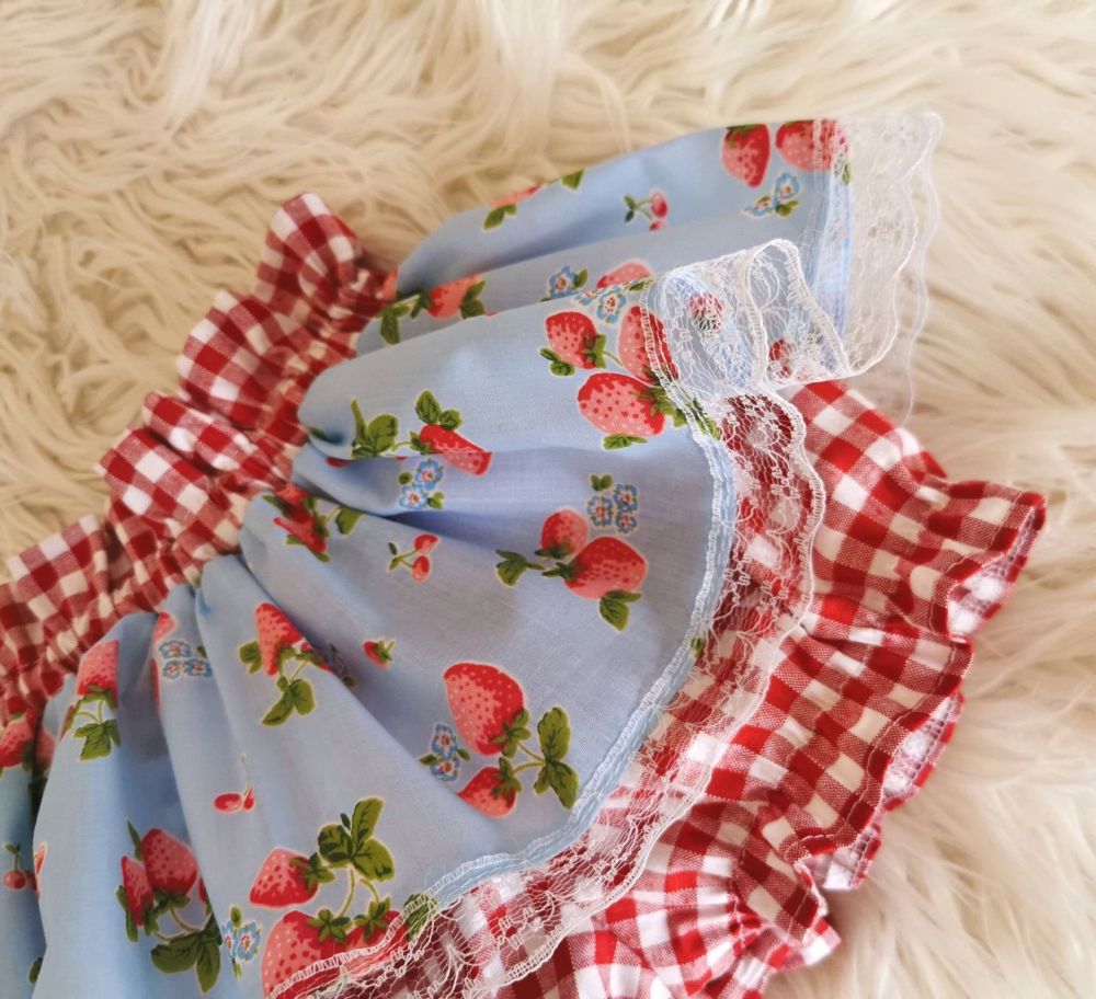 06/12M PEPLUM BLOOMERS - BLUE STRAWBERRY GINGHAM
