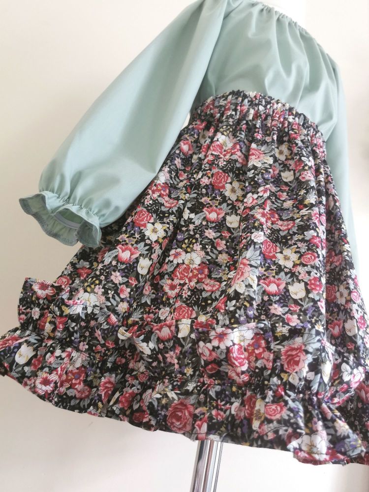 RUFFLE SKIRT - DITSY ROSE GARDEN || MIDNIGHT BLOSSOM.