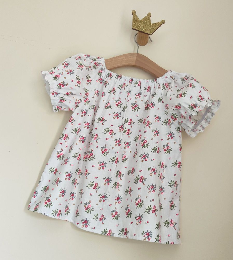 7/8Y DAINTY BLOUSE - DITSY FLORAL
