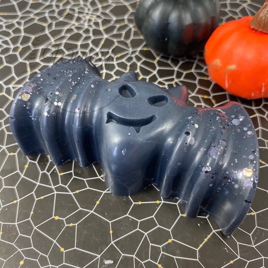 Chunky Halloween Bat Wax Melts in NEW MOON **REDUCED**