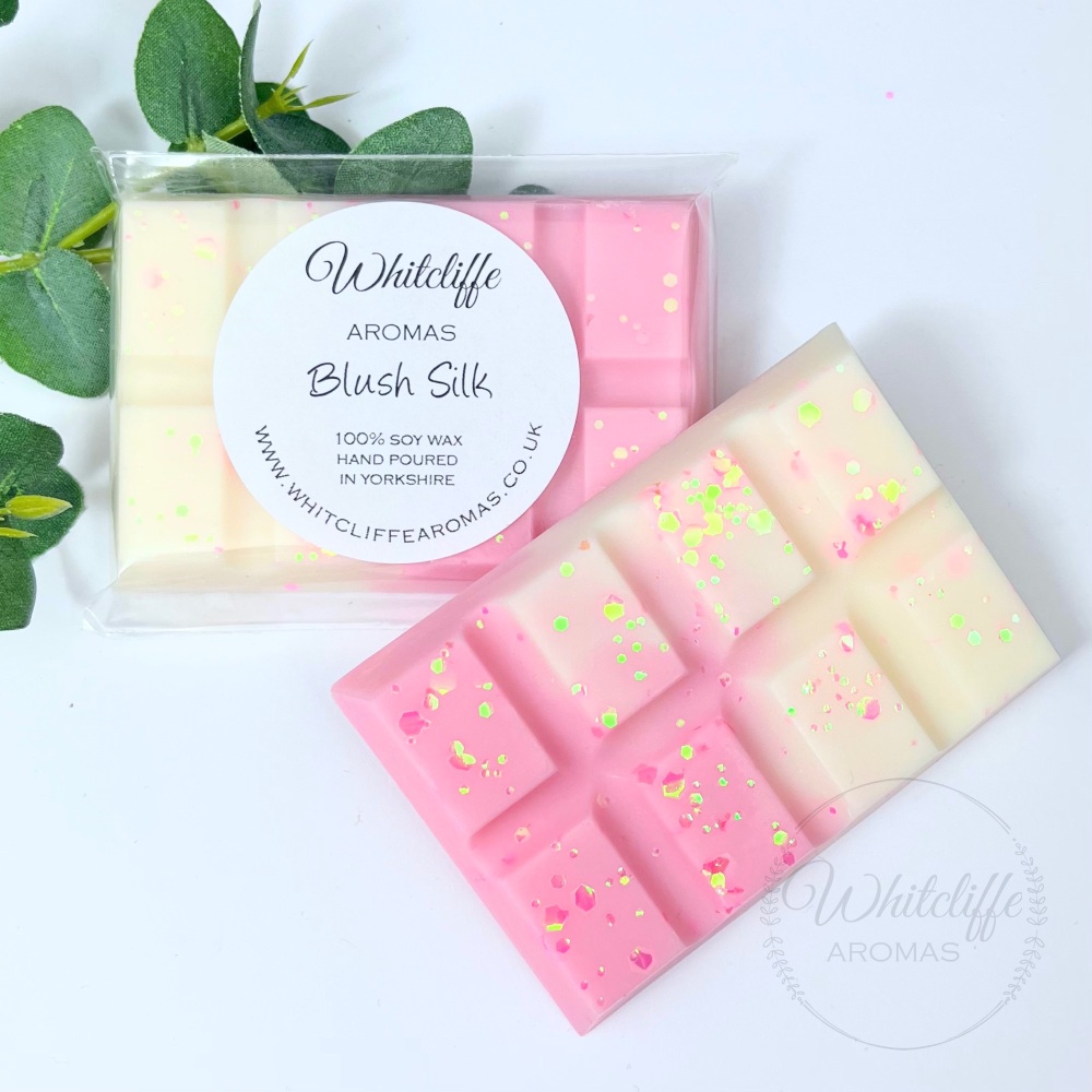 Snap Bar (Small) Blush Silk