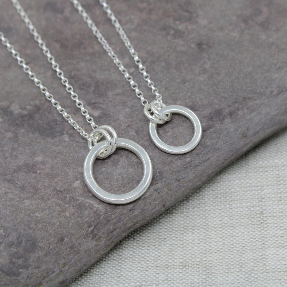 Sterling silver plain finished circle necklace