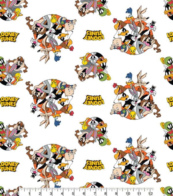 Looney Tunes Fabric 112cm (44") wide approx. Sold as FQ, 1/2m or 1m  White