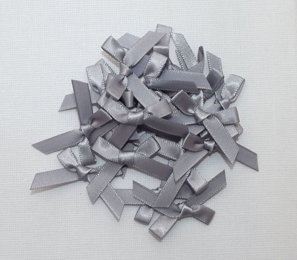 Satin Bows 7mm Plain Colour Packs of 20, 50 or 100 - Silver Grey