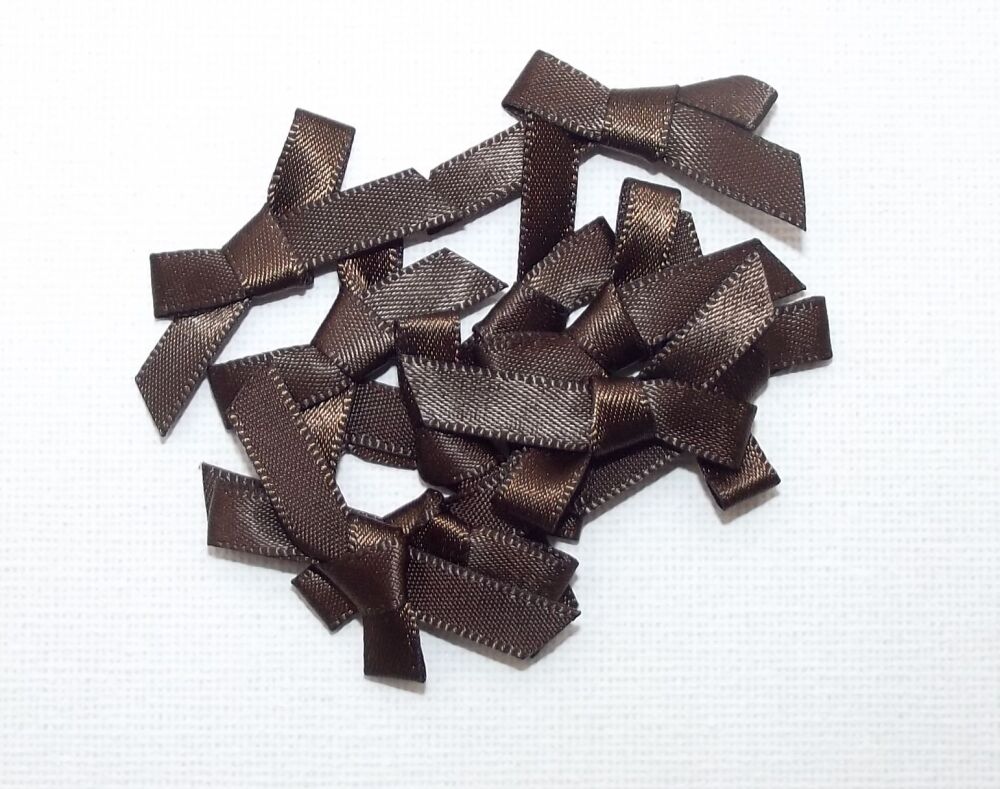 Satin Bows 7mm Plain Colour Packs of 20, 50 or 100 - Brown