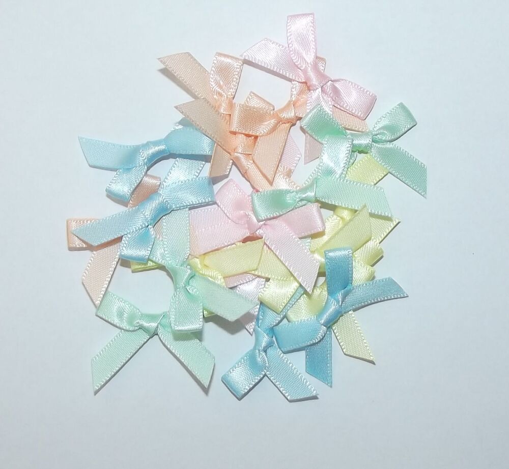 Satin Bows 7mm Plain Colour Packs of 20, 50 or 100 - Pastels