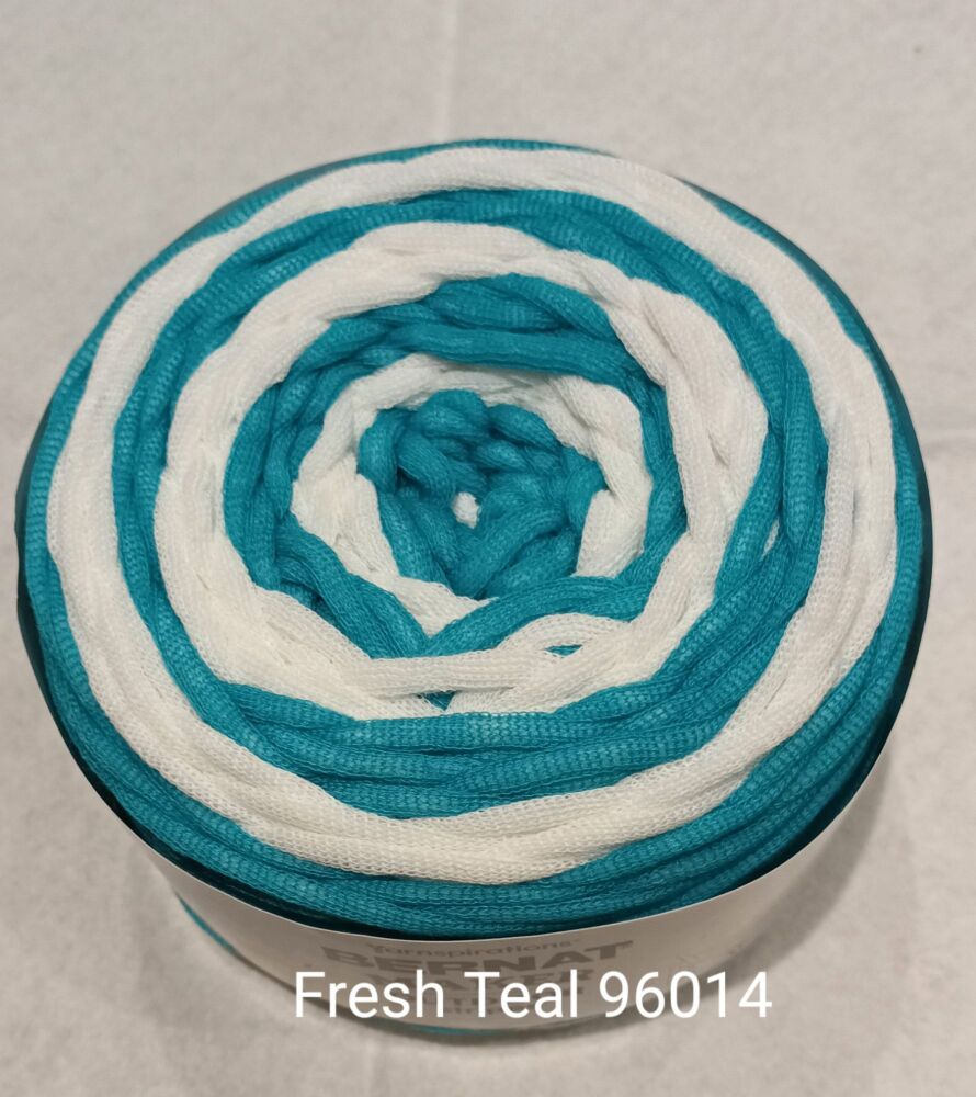 Bernat Outdoor Maker Stripes 250g Fresh Teal 96014