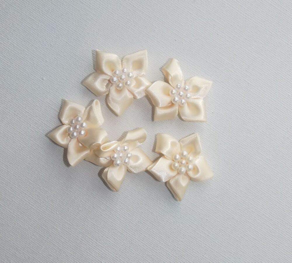 Star Bows with Pearls Plain Colour Packs of 5 - Cream