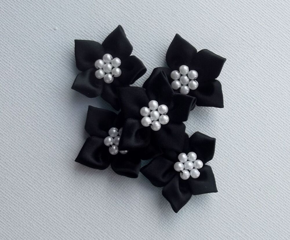 Star Bows with Pearls Plain Colour Packs of 5 - Black