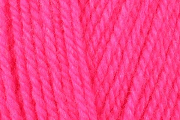 Deluxe Double Knitting Yarn 100g Bright Pink 6534