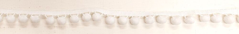 Large Pom Pom Trim 25mm White