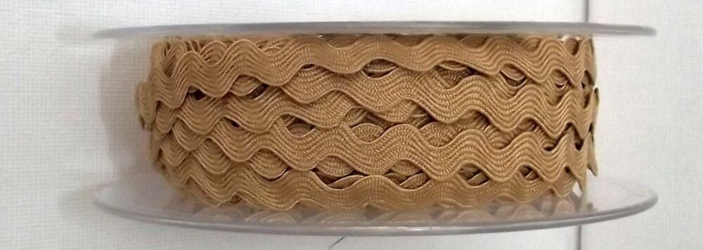 Ric Rac Ribbon Trim 6mm  Wide 2m Length Coffee