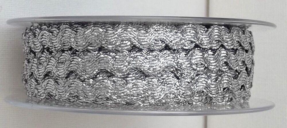 Ric Rac Ribbon Trim 6mm  Wide 2m Length Silver Lurex