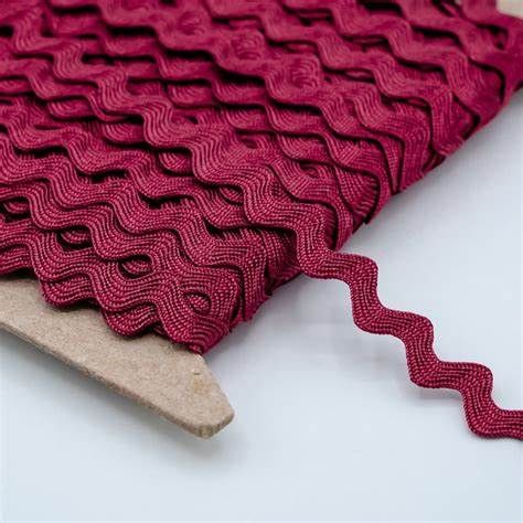 Ric Rac Ribbon Trim 6mm  Wide 2m Length Wine
