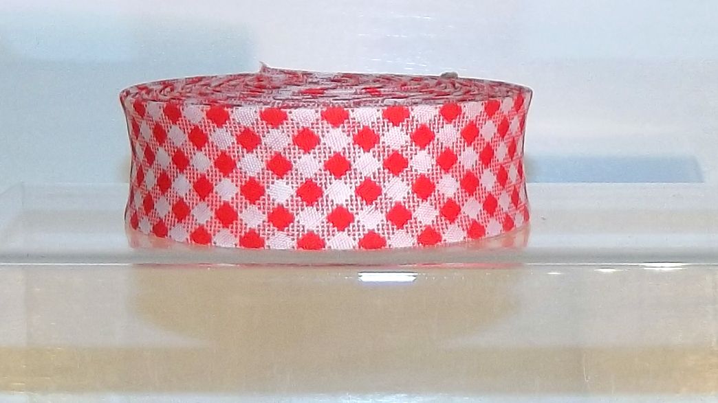 Gingham Bias Binding 25mm Wide Poly/Cotton Sold per Metre Red