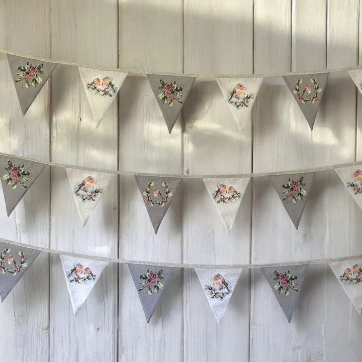 Sewing Kit by Amber Makes - Row of Robins Bunting - Grey