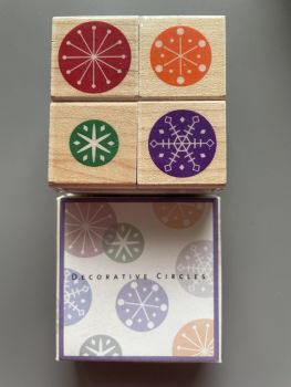 LL880 Holiday Circles
