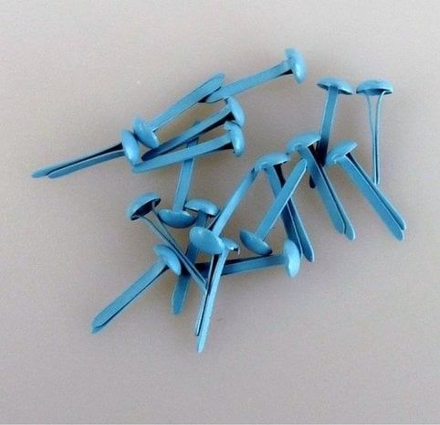 FLP-BR-012 Floral Brads Baby Blue 3mm (40pcs)